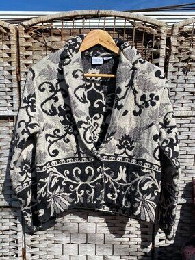Vintage Carolina Colours Black White Carpet Tapestry Cropped Jacket Shawl Collar